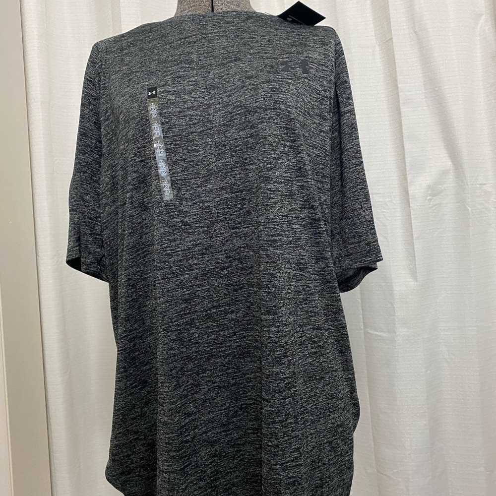 NWT Under Amour Men’s Sportstyle T-Shirt with Logo in Grey XL